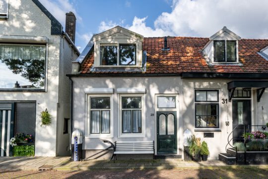 Hoekwoning Stad aan 't Haringvliet Zeedijk 29 voorzijde