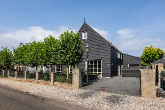 Vrijstaande woning Sommelsdijk Kortewegje 7 voorzijde