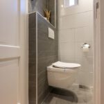 Tussenwoning Oude-Tonge Wilhelminastraat 3 toilet