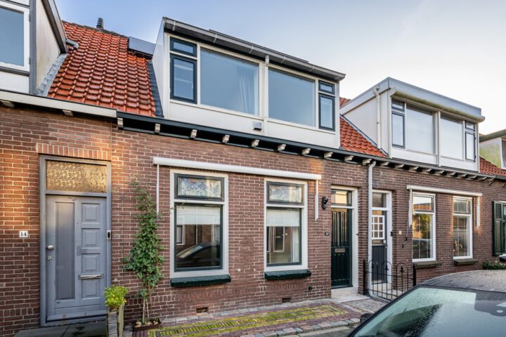 Woning Dirk Bosstraat 12